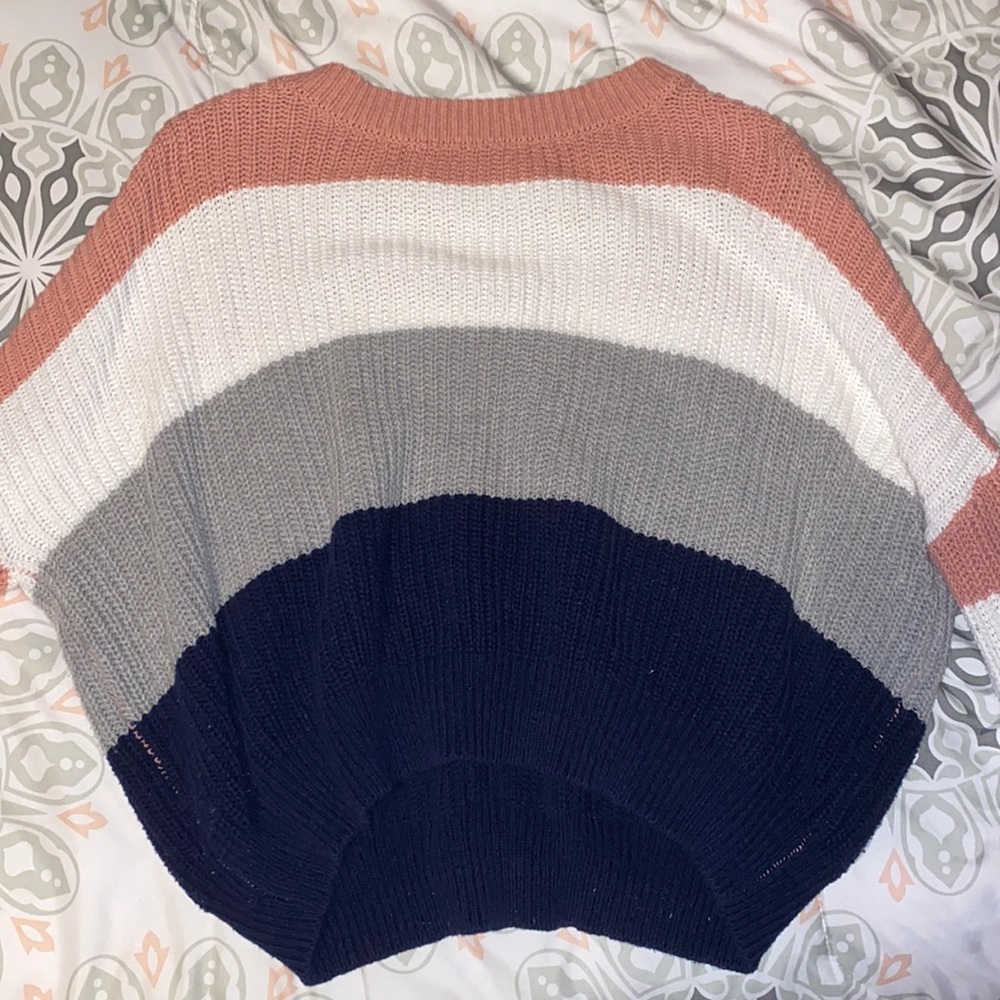 pink navy blue white cropped sweater